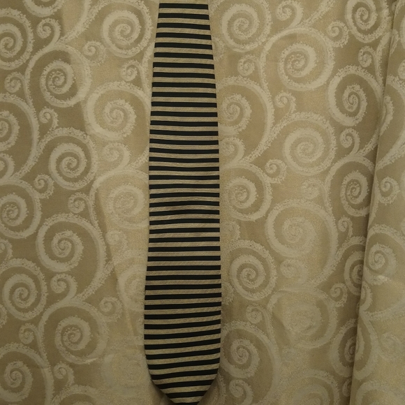 Basic Elements tie - Picture 3 of 3